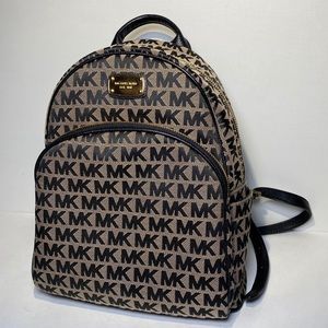 Michael Kors Abbey MEDIUM Backpack